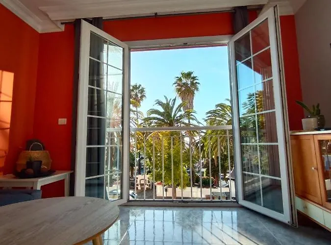 La Fuente Apartment *